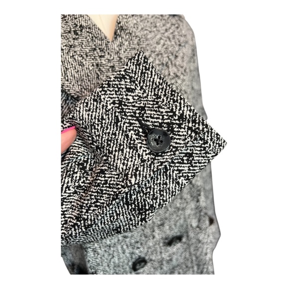 🆕 ⚪️ NWOT CABI Agent Grayscale Herringbone Double Breasted Statement Jacket | S - Picture 7 of 12